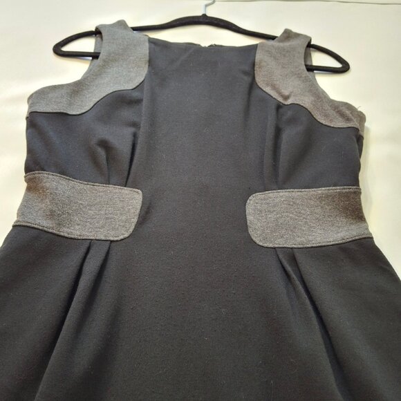 Selina Studio Black Grey Sleeveless Pencil Dress Size M Office Demure Sleek - Picture 3 of 12